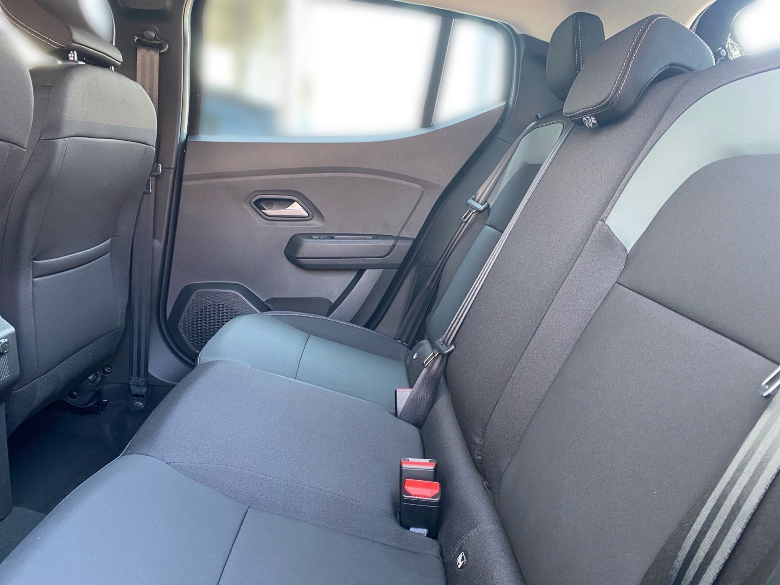 Fahrzeugabbildung Dacia Sandero Stepway TCe110 Extreme *NAVI*Winter*Tech