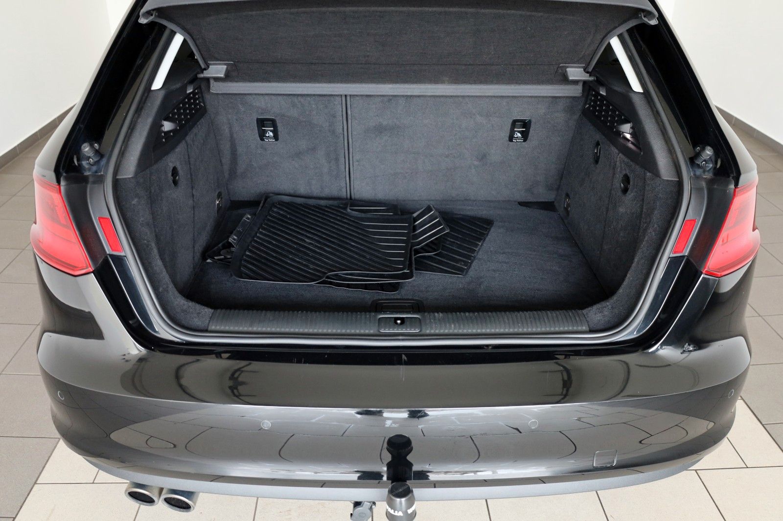 Fahrzeugabbildung Audi A3 SB Ambition ultra Navi,Xenon,SH,PDC,AHK