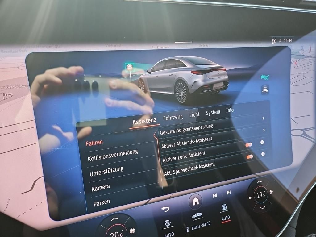 Fahrzeugabbildung Mercedes-Benz EQE 300 AMG Pano Hyperscr. HUD ACC Burmester3D