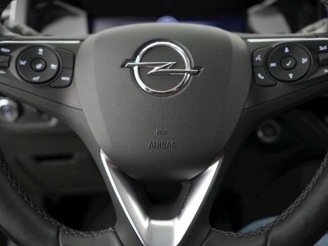 Grandland ULTIMATE AT+NAVI+KEYLESS+ACC+360 GRAD 