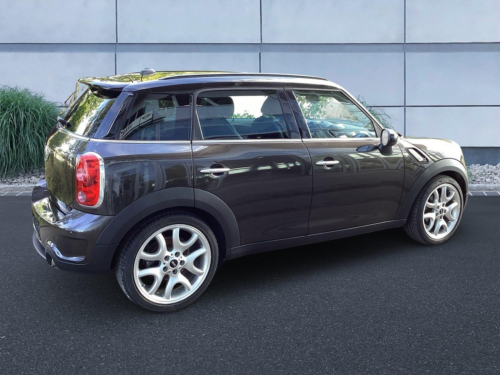 MINI Cooper S Countryman ALL4 Wired Chili Nur Gewerbe