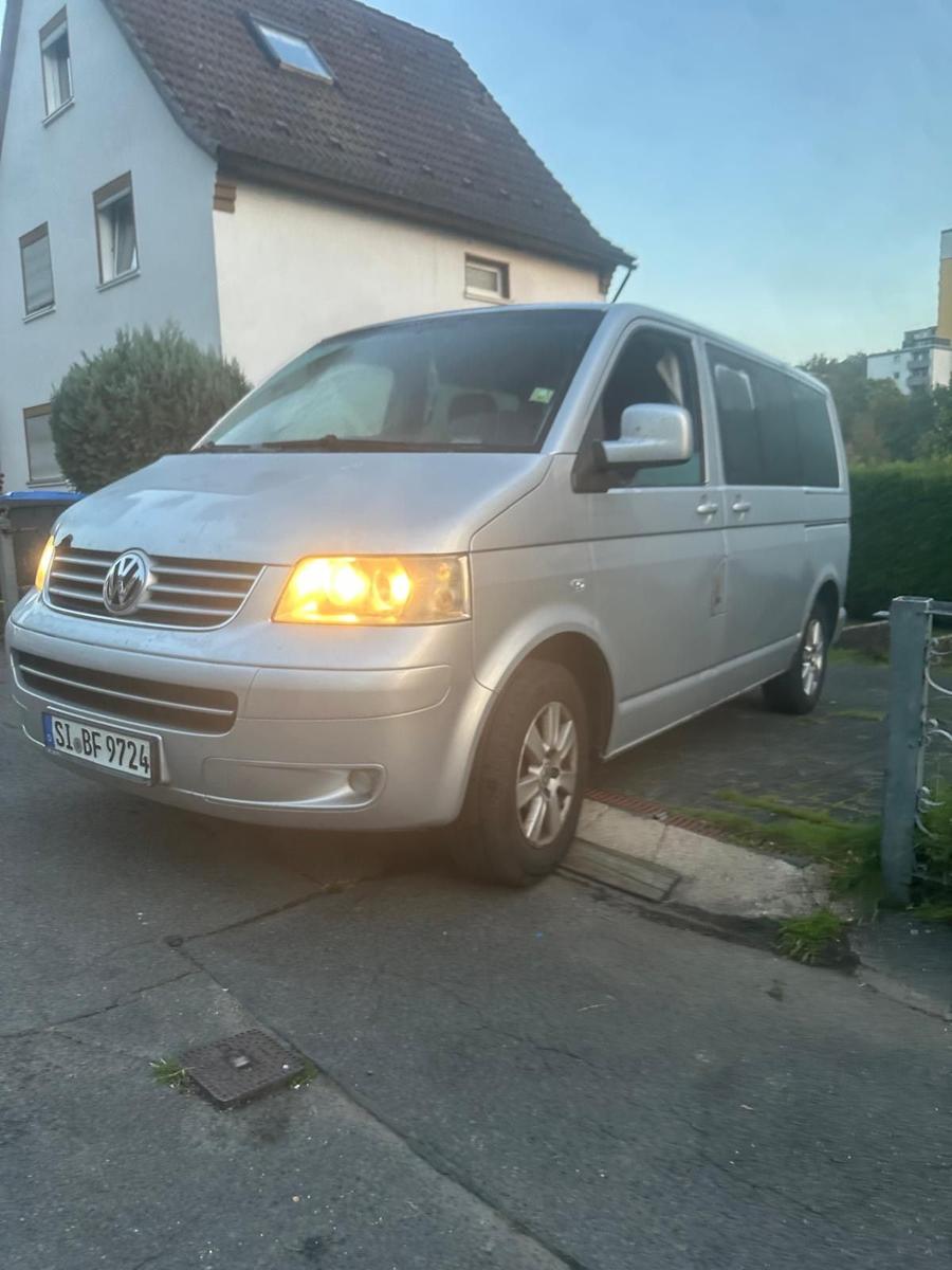 Volkswagen T5 Caravelle