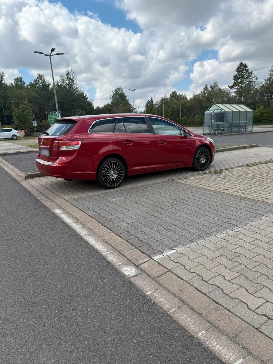 Toyota Avensis, 2008