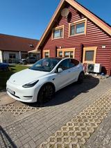 Tesla Model Y Performance - AHK - TÜV Neu - Garantie