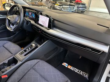 Volkswagen Golf VIII Lim. Life eTSI*Klima*SHZ*Navi*Kamera*