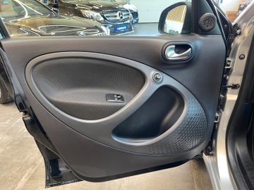 Smart ForFour  66kW *TÜV-0427*KLIMA*TEMPOMAT*NAVI*