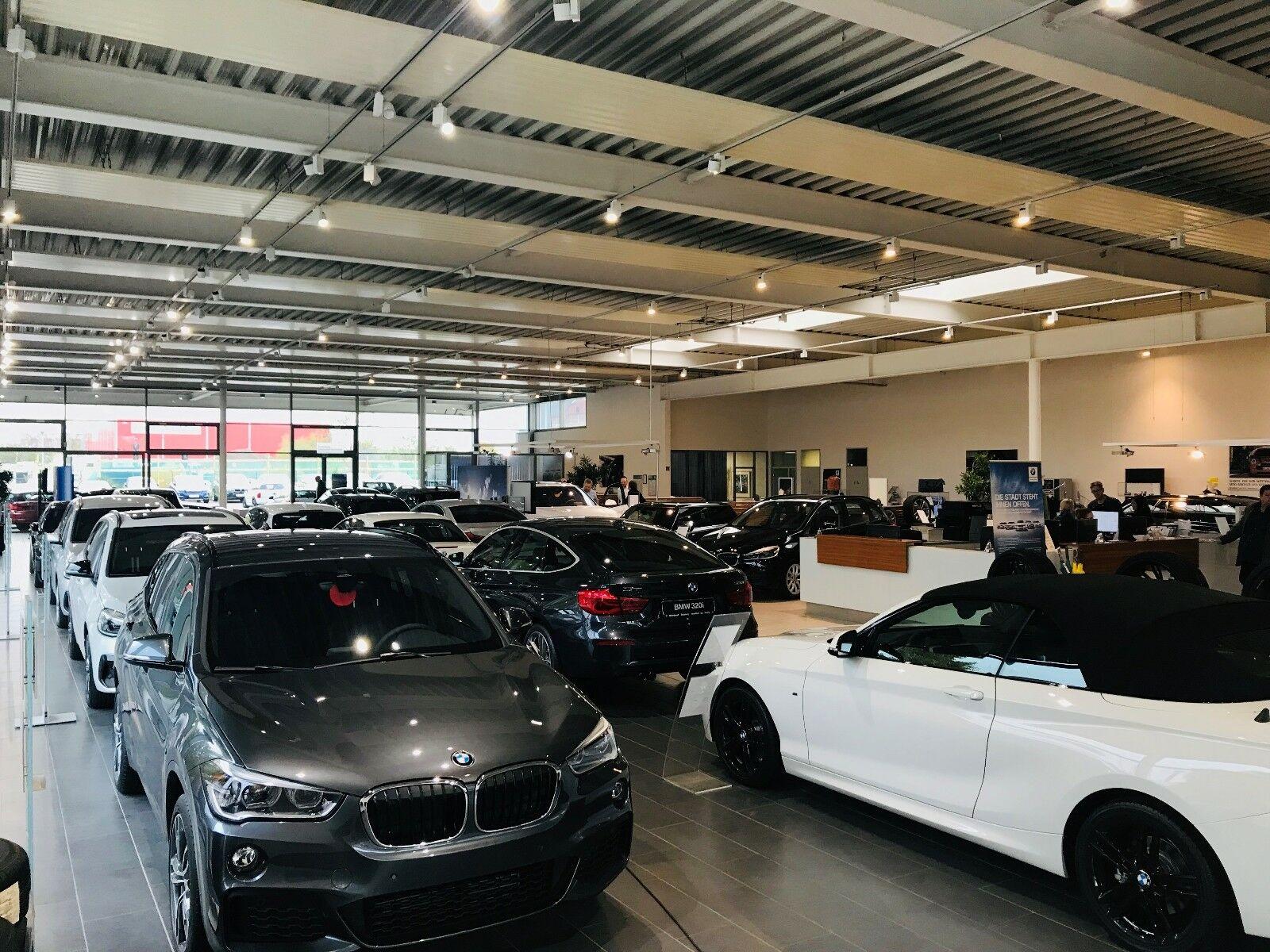 showroom-image-main