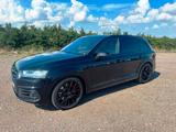 Audi SQ7 4.0 TDI quattro - schwarze Audi SQ7