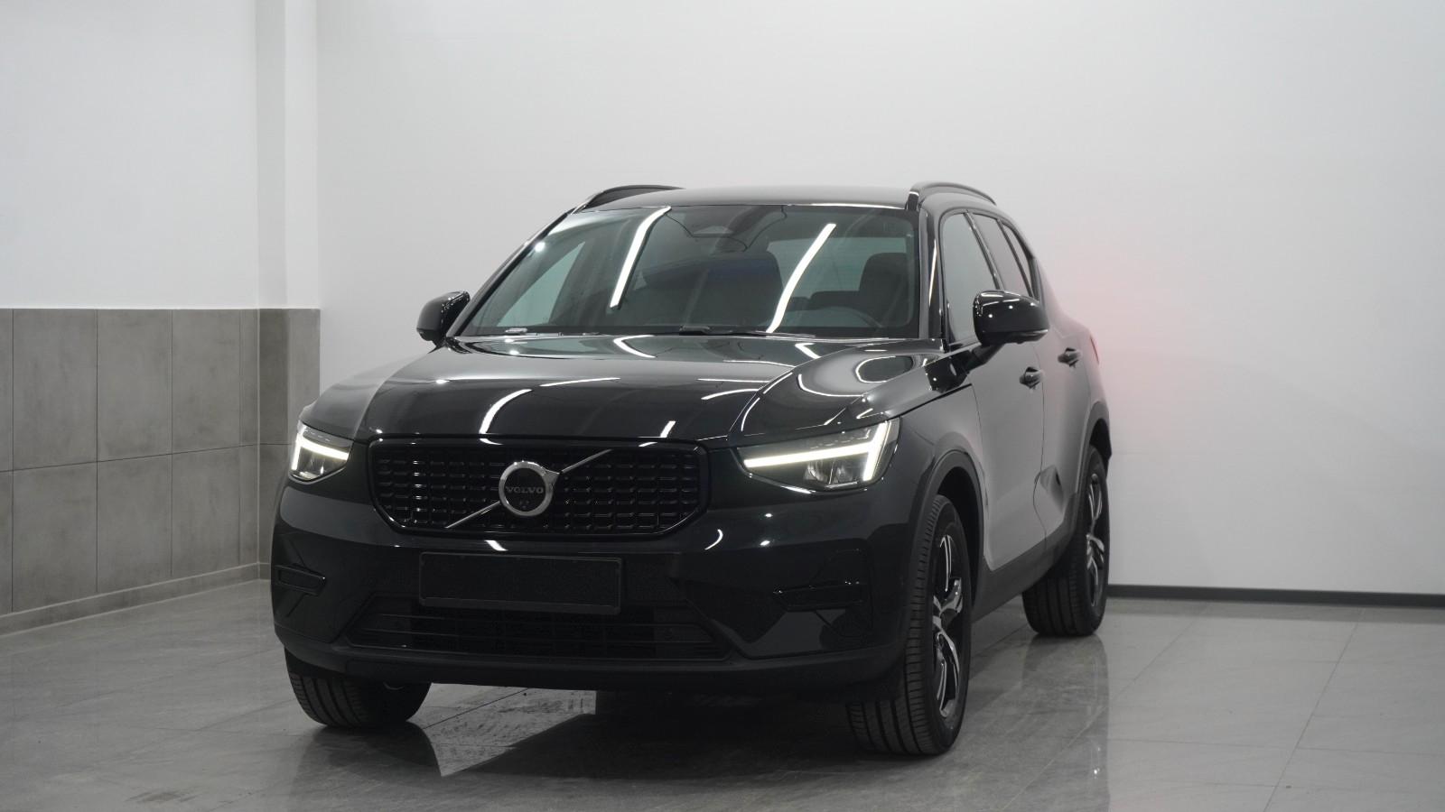 Volvo XC40 B4 Plus Dark 360/H&K/TWA/ACC/Pilot/Garantie