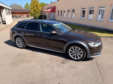 Audi A6 Allroad - 4