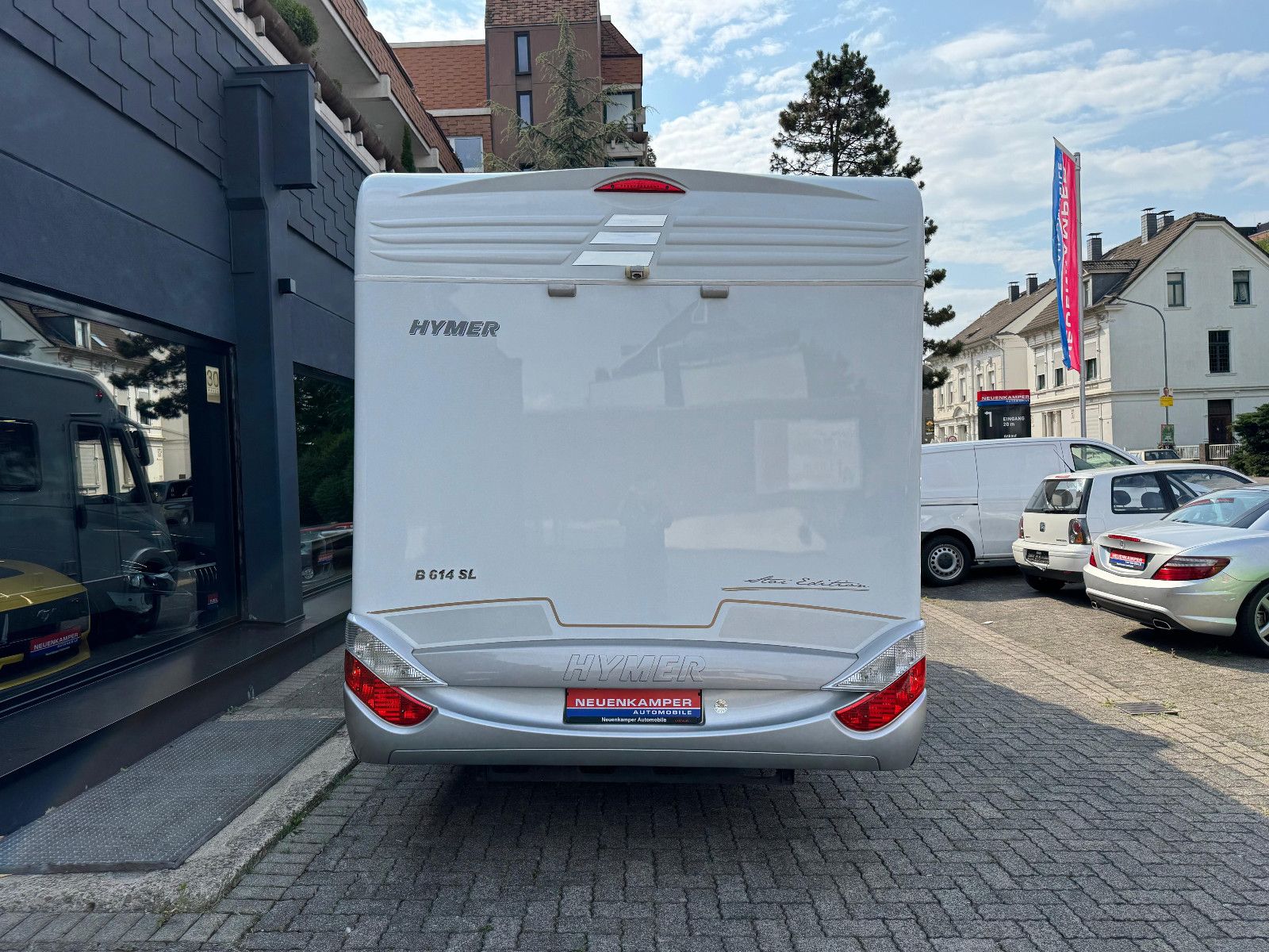 Fahrzeugabbildung HYMER / ERIBA / HYMERCAR B-Klasse SL 614 Star Edition 1. Hand