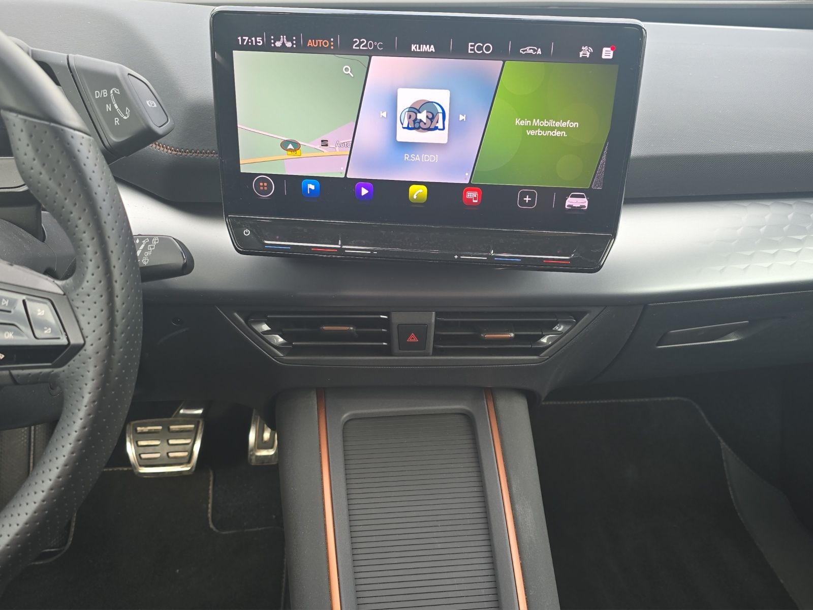 Fahrzeugabbildung CUPRA Born LED HUD RFK WÄRMEPUMPE SH ACC