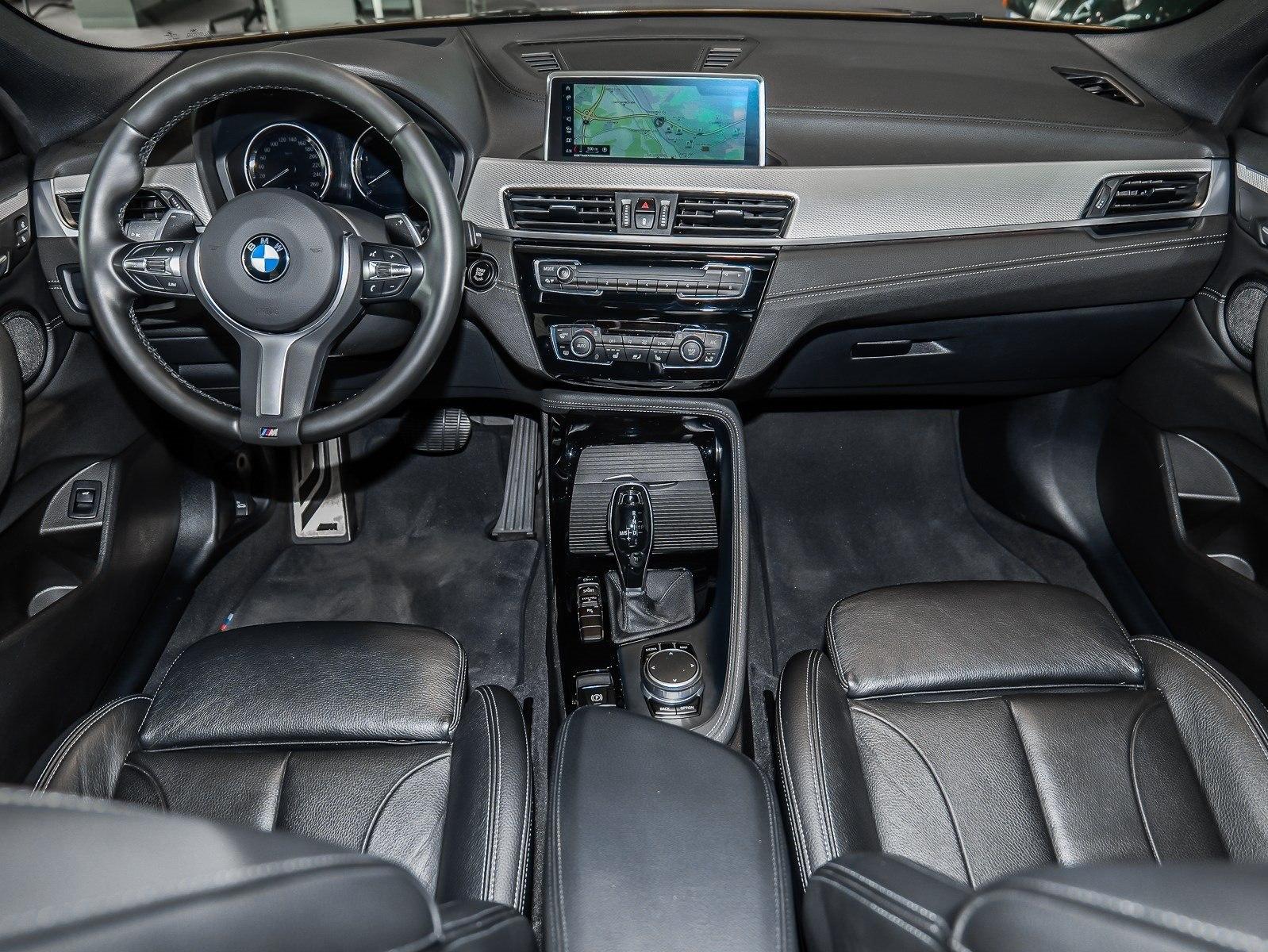 BMW X2 sDrive20i M-Sport HeadUp Pano Leder Kamera