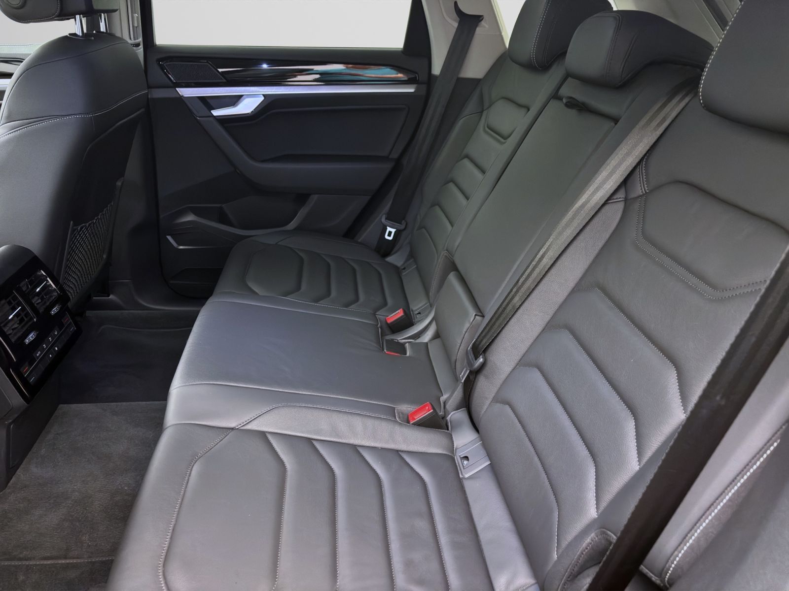 Volkswagen Touareg - Bild 16
