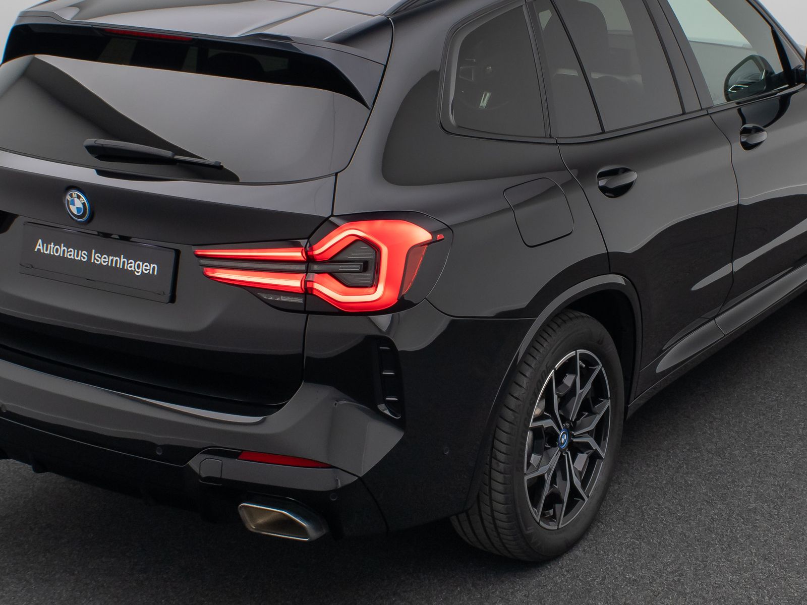 Fahrzeugabbildung BMW X3 xD30e M Sport DAB Kamera HiFi LED DriveAs 19"