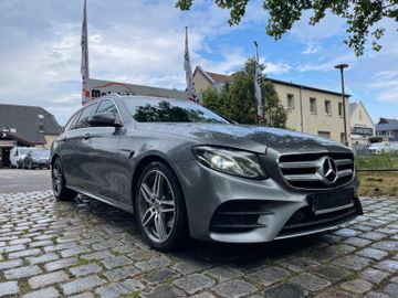 Fahrzeugabbildung Mercedes-Benz E 220d T 4Matic AMG*Standheizung*AmbientLight*