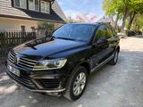 Volkswagen Touareg 3.0 V6 TDI 262 PS BlueMotion - Volkswagen Touareg: 2.0