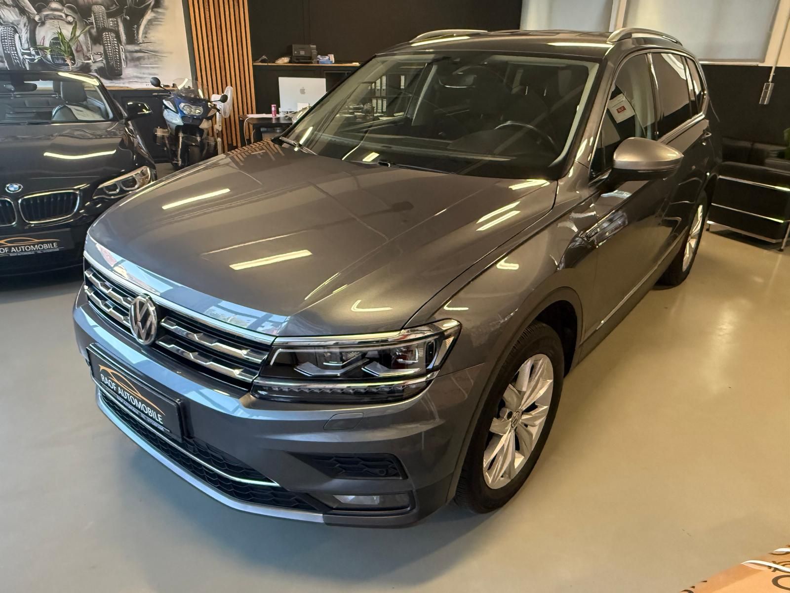 Volkswagen Tiguan Allspace 2.0 TDI Highline 4Motion 7SITZER imagem 2