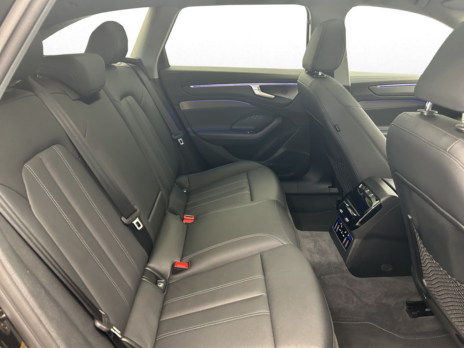 Audi A6 Avant 40 TFSI S tro B&O HUD Pano LED Virtual foto 16