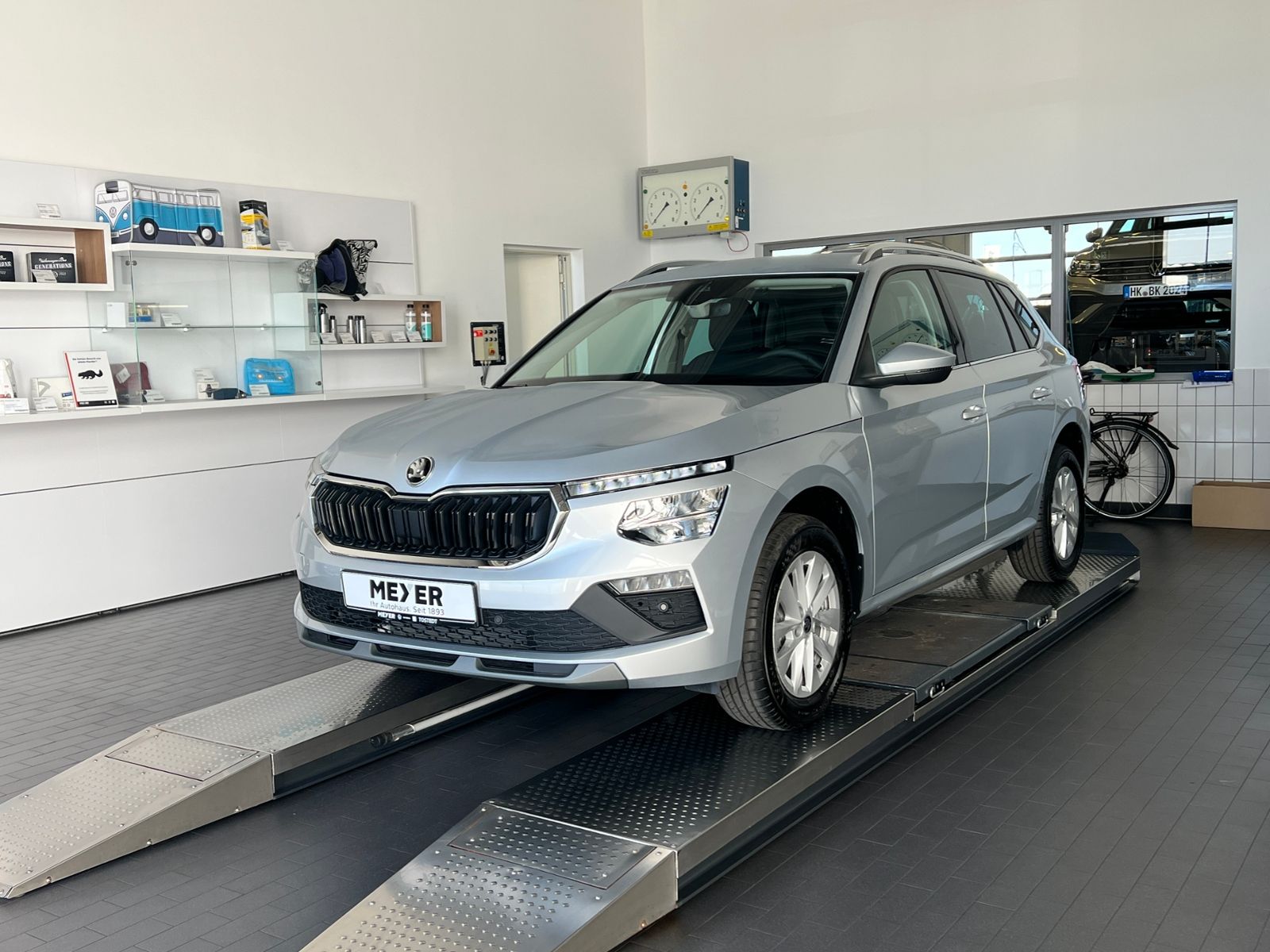 Fahrzeugabbildung SKODA Kamiq Selection 1.0 TSI DSG *LED, ACC, SmartLink