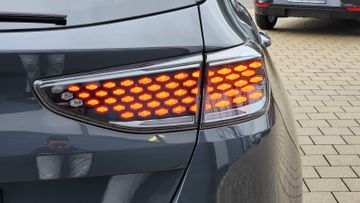 Kia Ceed 1.5T 140 Edition 30 SHZ Kamera PDC Navi