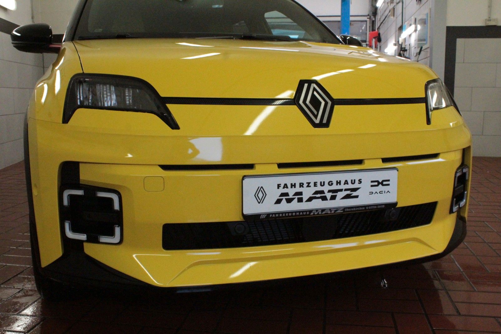 Fahrzeugabbildung Renault R 5 Iconic Five 150 Comfort Range