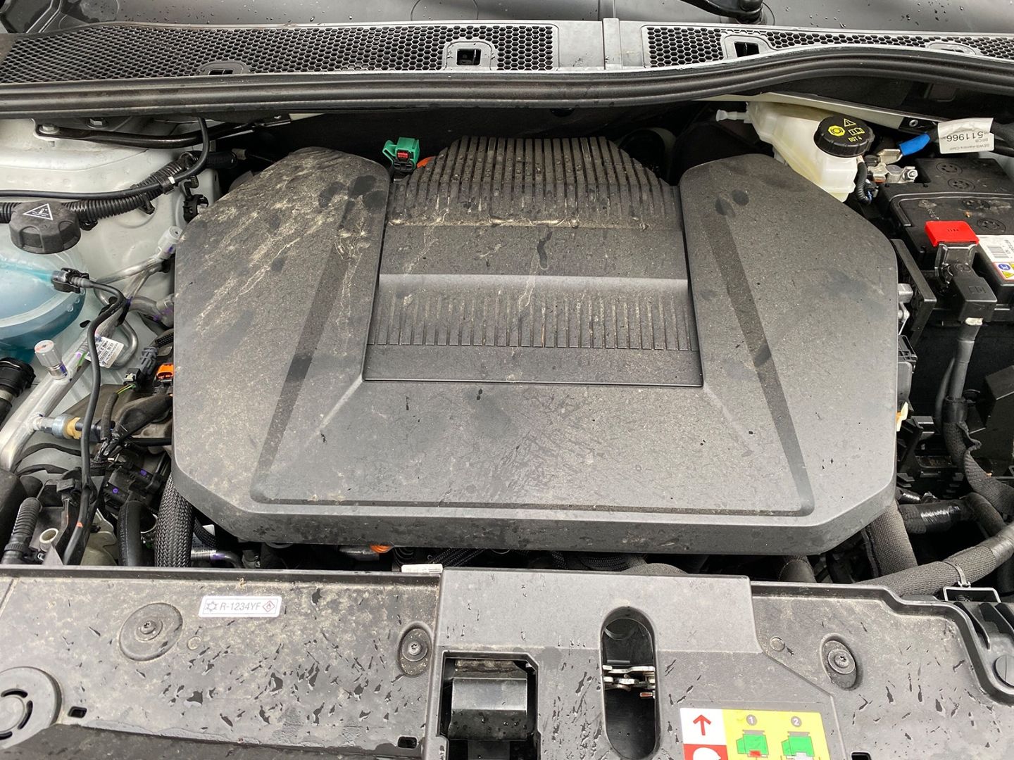 Fahrzeugabbildung Peugeot 208 e- GT Elektromotor 136*Navi*Sitzheizung*LED