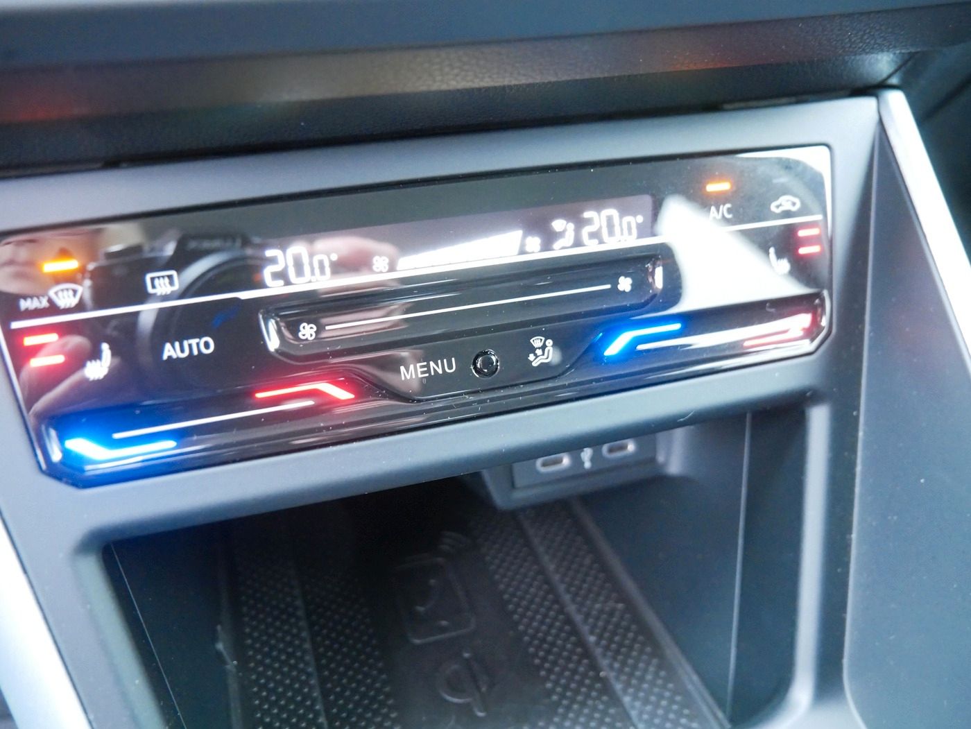 Fahrzeugabbildung Volkswagen Taigo 1.0 Goal NEU33T Matrix ACC Sitzheiz Allwet