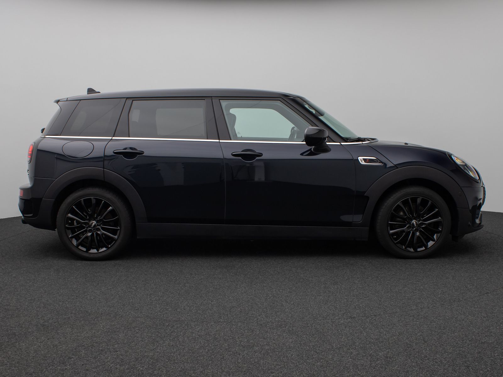 Fahrzeugabbildung MINI Cooper S Clubman H/K Panoram DAB HUD Kamera Voll