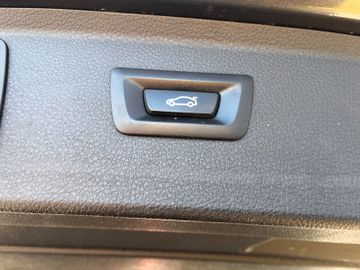 BMW 218 - 9