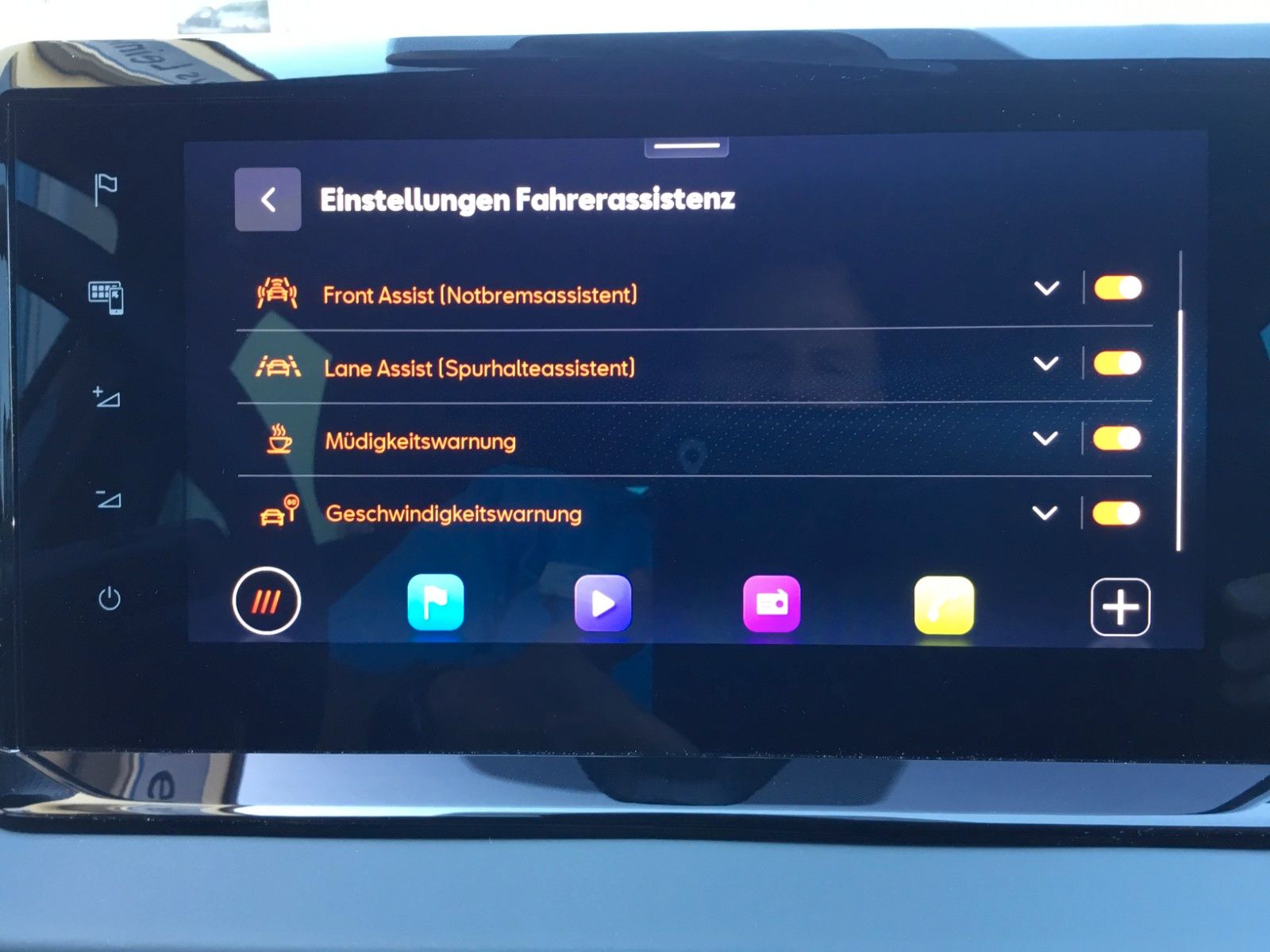Fahrzeugabbildung SEAT Ibiza 1.0TSI Style DSG+ACC+16"+Navi+LED+FullLink