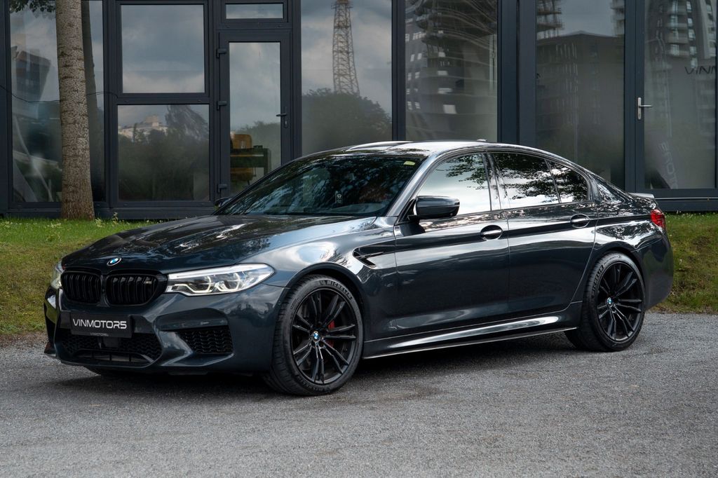 BMW M5