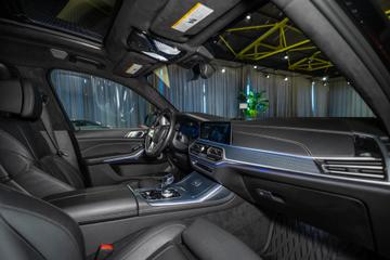 2022 Alpina XB7 照片 10