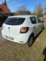 Dacia Sandero 1.2 16V 75 Ambiance Ambiance - Dacia Sandero: 1.2