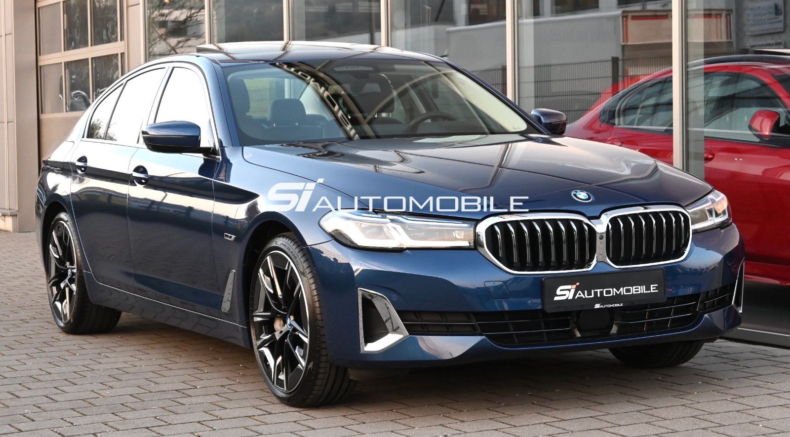 Fahrzeugabbildung BMW 545e xDr. Luxury °UVP 99.870€°ACC°GLASDACH°360°K