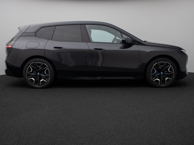 Foto Nummer 5: BMW iX