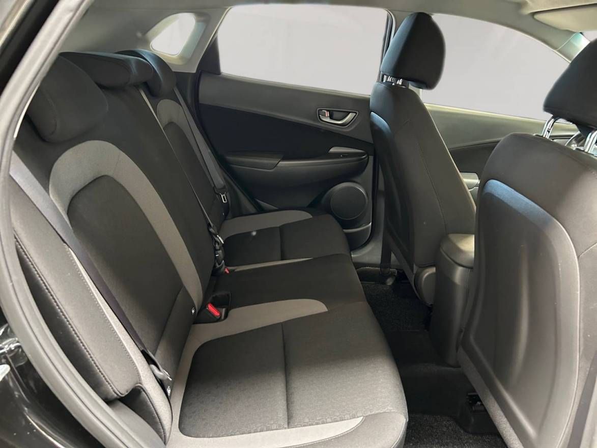 Fahrzeugabbildung Hyundai KONA TREND 17' Alu, LED-Lichtpaket, Navigationsp