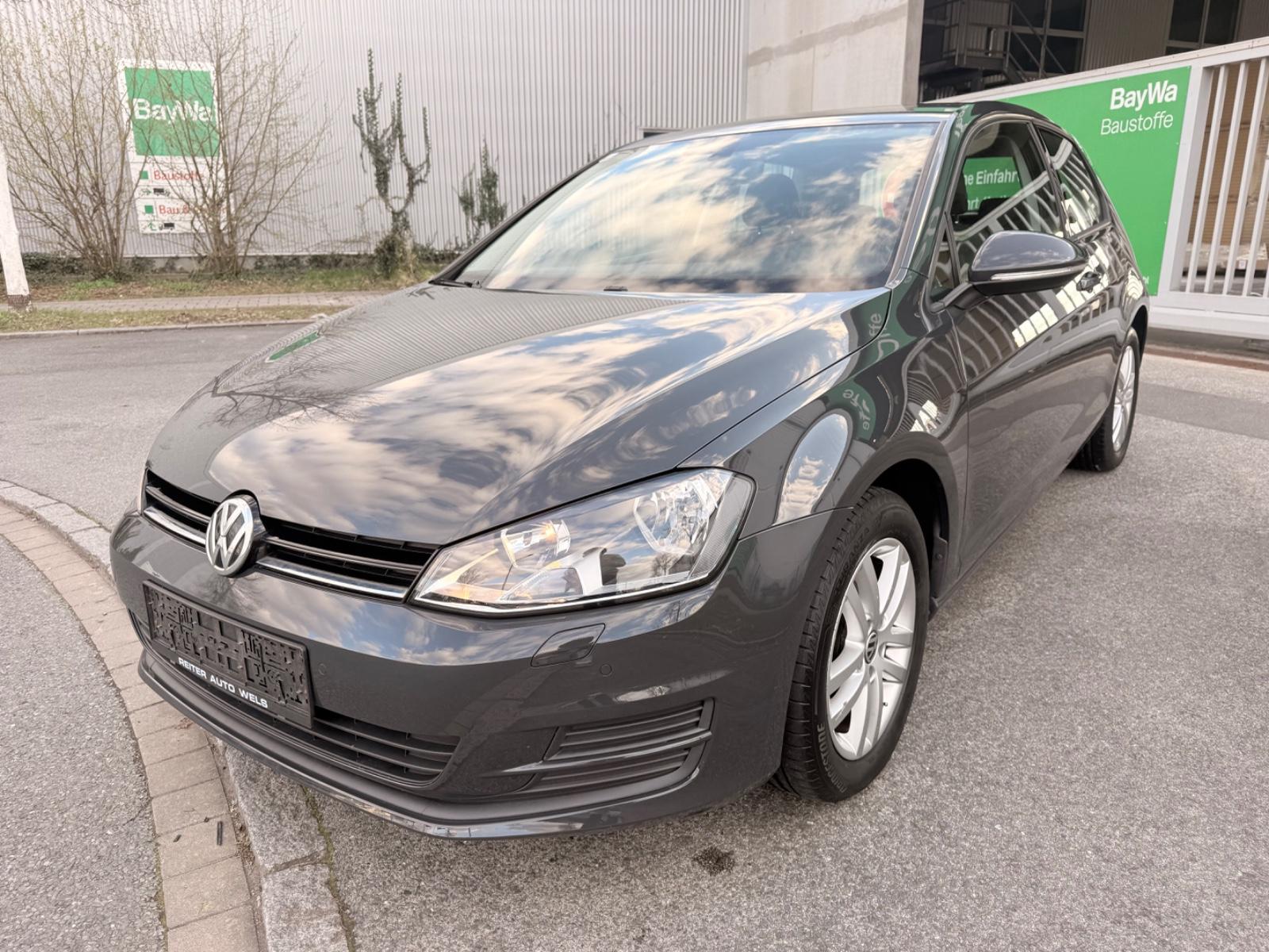 Volkswagen Golf VII Lim. Comfortline BMT Automatik Tüv Neu