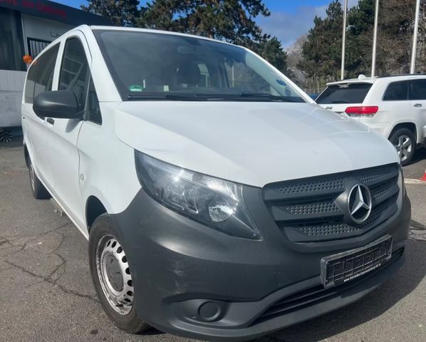 MERCEDES-BENZ Vito 109 CDI Tourer LANG 9.Sitze /6.Gang /Klima