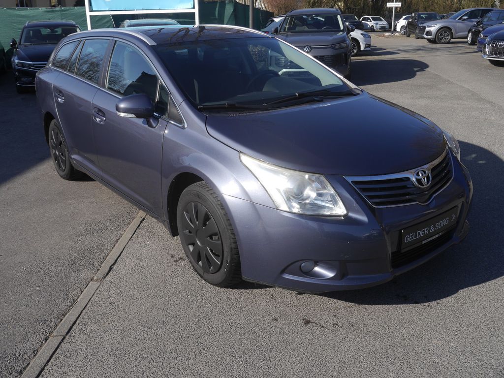 Angebot ansehen Toyota Avensis