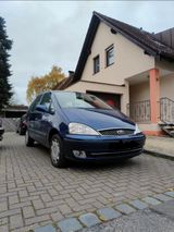 Ford Galaxy 2.8 CD-V6 24V Ghia 7-sitzig Ghia - Ford Galaxy aus 2005: Ghia
