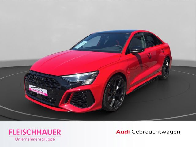 AUDI RS3 2.5 TFSI quattro DSG+PANO+DAB+SHZ+KAMERA