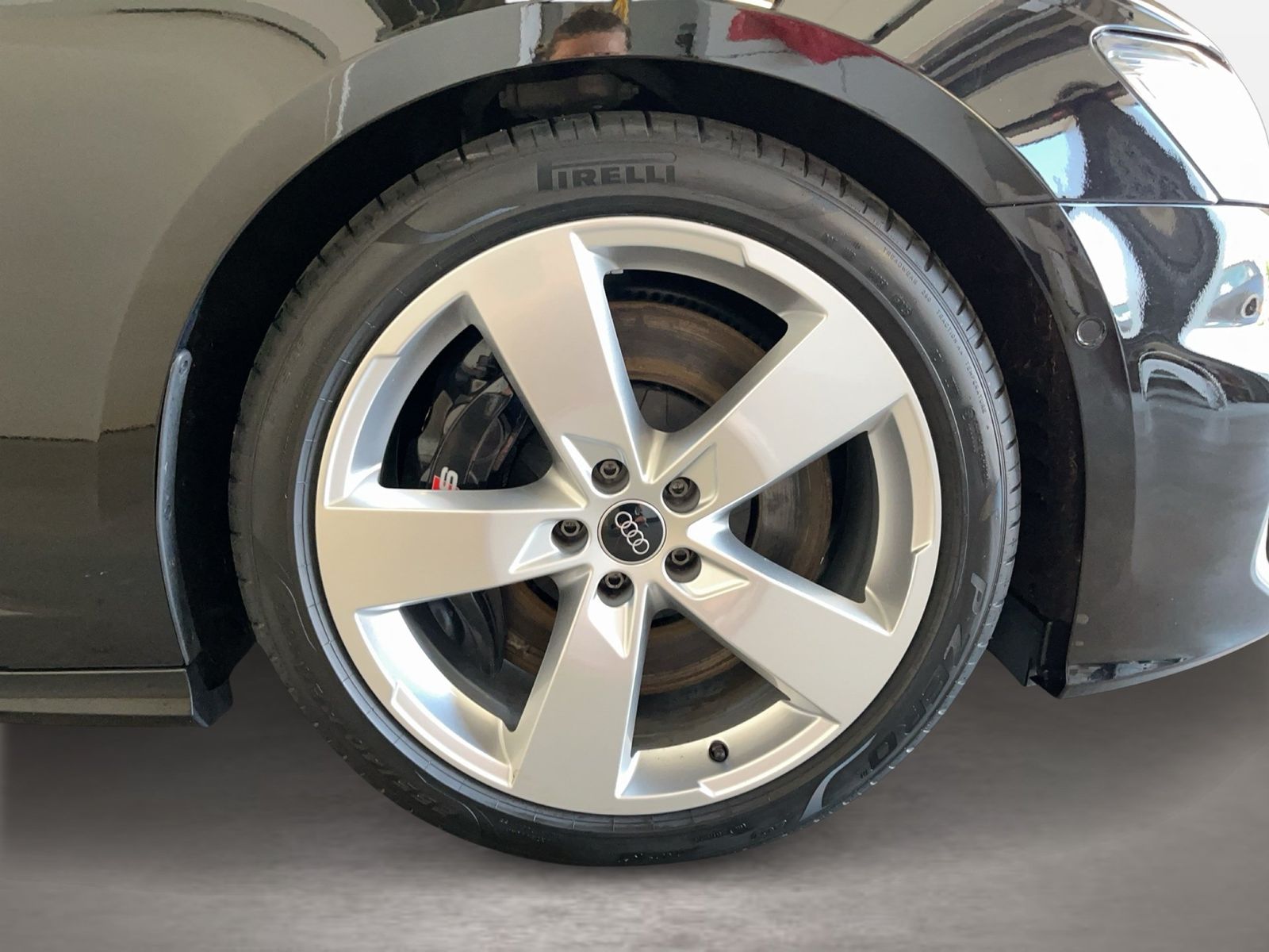 Audi S6 - Bild 6