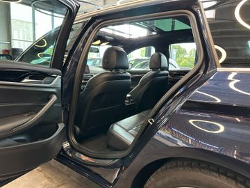 MYAUTOCENTER – Gebraucht- und Jahreswagen mit Werkstattservice in Pfaffenhofen BMW 520 *KEYLES*HEAD-UP*PANO*ACC*AHK*PDC(CAM)*
