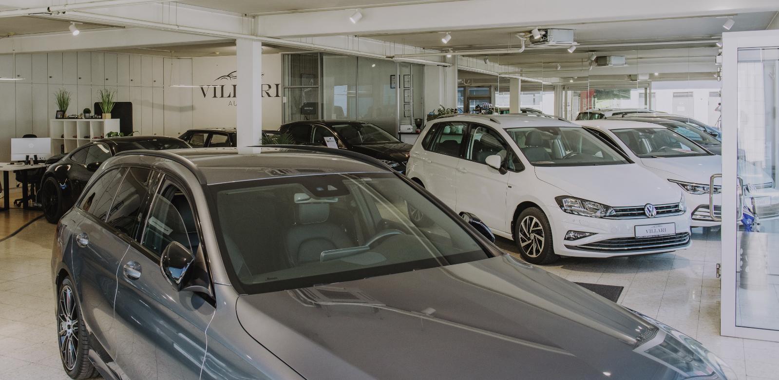 showroom-image-top