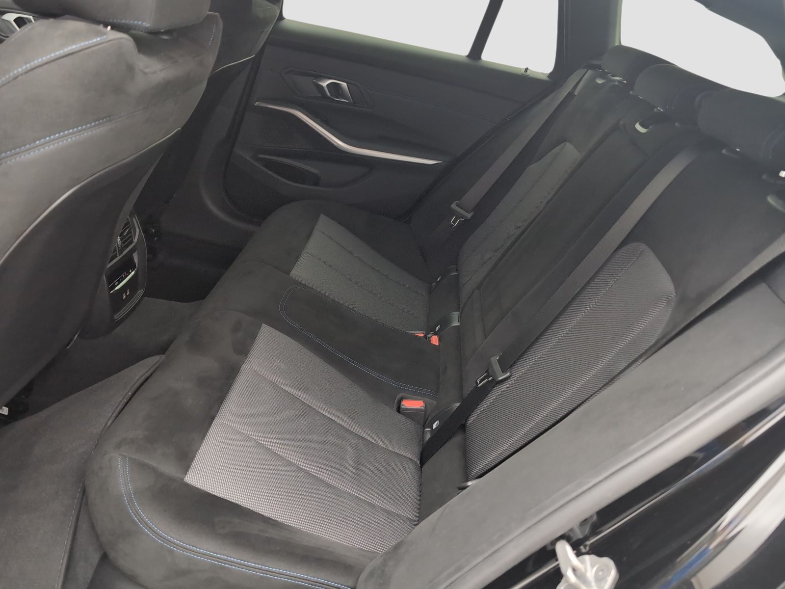 BMW 320 - Bild 9