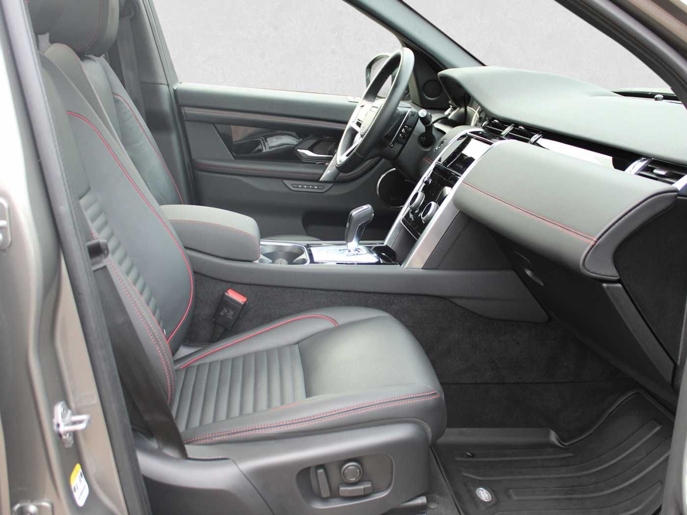 Fahrzeugabbildung Land Rover Discovery Sport Diesel D200 R-Dynamic SE