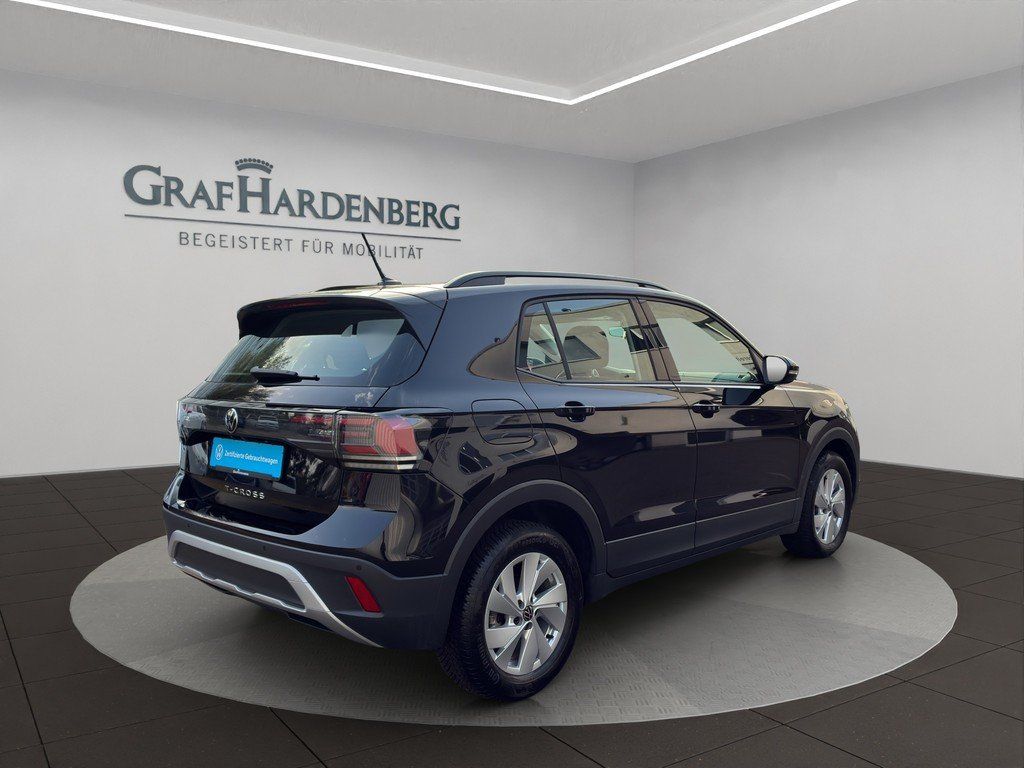Volkswagen T-Cross 1.0 TSI Life ACC Kamera Einparkhilfen imagem 2