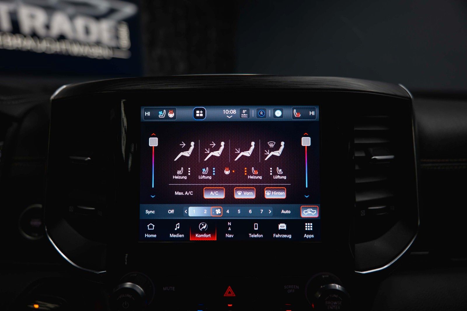 Fahrzeugabbildung Dodge RAM 5.7 V8 HEMI 4x4 LARAMIE Limited Offroad LED