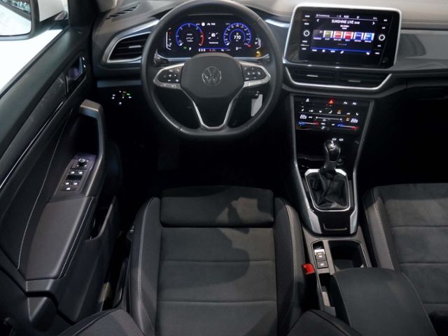 Fahrzeugabbildung Volkswagen T-Roc Style 2.0 TDI DSG | LED RFK AHK ACC